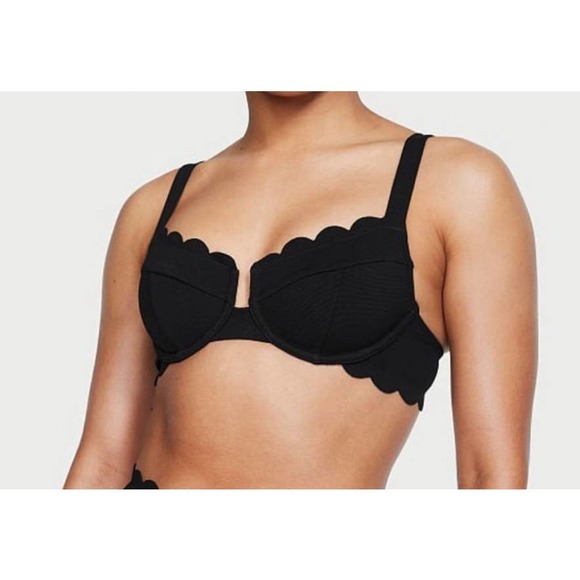 Victoria's Secret Other - NWT 32DD VICTORIA'S SECRET SWIM Scallop Bikini Top, Black
